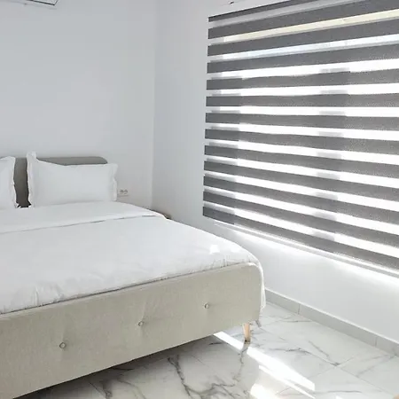 Manuel Apartment